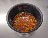 乾物で具沢山!舞茸と鶏肉の炊き込みご飯作り方4写真