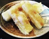 揚げ餅　モチ天ぷら　黒蜜かけ　簡単おやつ作り方3写真