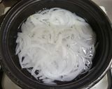 玉ねぎとわかめの梅スープ作り方2写真