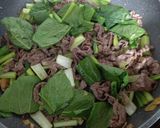 小松菜と牛肉のピリ辛炒め作り方3写真