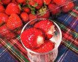 美味しさ沁みわたる　苺ミルク作り方1写真