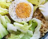 チキンラーメン●春キャベツと玉子作り方2写真