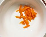 お一人様☆野菜たっぷりピリ辛ウインナー丼作り方5写真