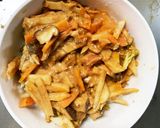 お一人様☆野菜たっぷりピリ辛ウインナー丼作り方17写真