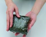 【酵素玄米アレンジ】栄養満点!おにぎらず作り方5写真