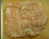 鶏と新玉のつくね汁まぜて汁に落とすだけ！作り方1写真