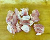 鶏肉とシーフードの具沢山クリーム煮作り方1写真