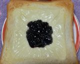 クリーミーな苺ジャムトースト作り方4写真
