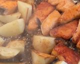 塩鮭と新じゃがもやしの甘辛バター焼き作り方7写真