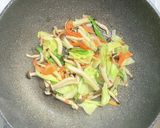 豚こま肉とミックス野菜のニンニク炒め作り方4写真