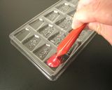 チョコレートで作った駒でパン上の詰将棋作り方4写真