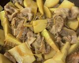 簡単♪筍と豚バラ肉の煮物／甘辛煮作り方4写真