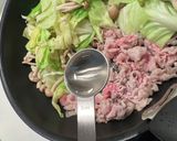 キャベツとしめじと長葱と豚バラの炒めもの作り方8写真