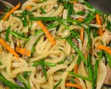 パパッと完成！さば缶とニラの焼きうどん作り方4写真