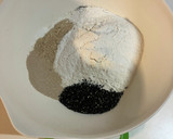 簡単⭐︎もちもち黒ゴマスティック作り方1写真