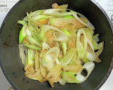 豚バラ肉とセロリと長ネギの中華炒め作り方3写真