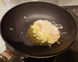カニカマと玉ねぎのお好み焼き風作り方5写真