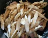 鶏もも肉とごぼうの煮物作り方4写真