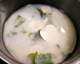 あさりとわかめのシンプルな味噌汁作り方3写真
