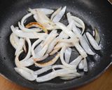 とろとろ卵と玉葱のあんかけ唐揚げ作り方1写真