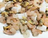 【簡単に】シーフードお好み焼き作り方1写真