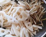 細切りゴボウとレンコンの柚子風味きんぴら作り方5写真