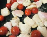 プチトマト&鶏肉のソテー/ベビーリーフ添作り方2写真