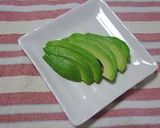 アボカドのトースト✿チーズわさび醤油作り方1写真