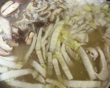 もち麦のキノコとササミ野菜のスープ作り方4写真