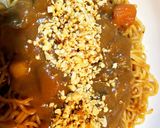 ナッツとニンニク香る焼きカレーそば作り方4写真