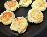 ちょこっと一品＊豆腐はんぺんふわふわ焼き作り方4写真