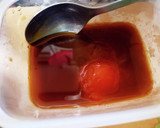 超簡単！卵の黄身のめんつゆ漬け♪作り方1写真