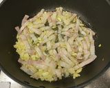 小松菜とベーコンのトマトソースパスタ作り方4写真