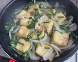 薄揚げと新玉ねぎの卵丼作り方1写真