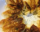 レトルト●白ワイン＆レモン果汁で焼く餃子作り方3写真