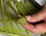 フキと鶏むね肉の煮物作り方4写真