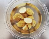 アスパラと新じゃがのガリバタソテー作り方1写真