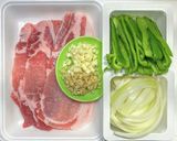 豚ロース肉とピーマンと玉ネギの中華炒め作り方1写真
