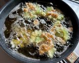 ミミガージャーキーとゴーヤーのかき揚げ作り方4写真