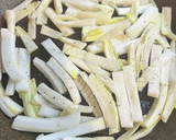 ちくわと白菜とひき肉のピリ辛味噌炒め作り方3写真