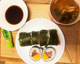 冷凍卵とマグロとサーモンで作る巻き寿司作り方9写真