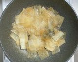 豚バラ肉と大根と水菜とナメコの醤油炒め作り方3写真