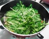 豆苗と人参のわさびみそだれ和え作り方2写真