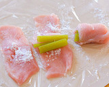 ふきを鶏むね肉でくるりと巻いて揚げだし風作り方3写真