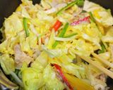 市販蒸し麺で。アジア風焼きそば。作り方8写真