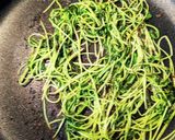 豆苗のピリ辛炒め作り方5写真