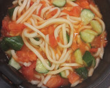 さっぱりきゅうりとトマ玉炒めうどん作り方4写真