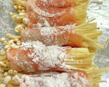 焼き肉のタレで＊豚薄切り肉のえのき巻き作り方1写真