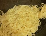 豚キムチとニラ炒めの焼きそば　218作り方2写真