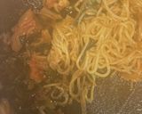豚キムチとニラ炒めの焼きそば　218作り方3写真